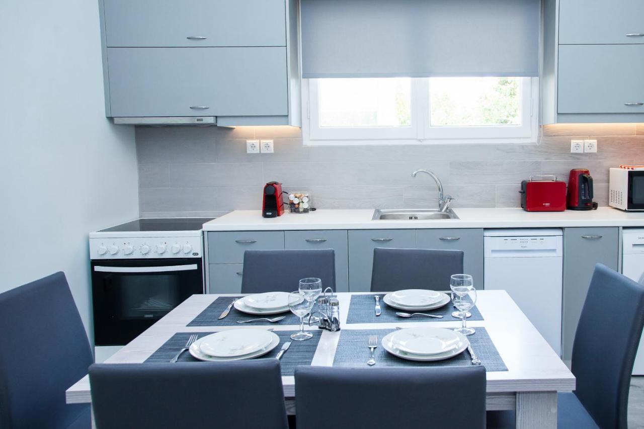 Sunny And Minimal Apt In Glyfada With 3 Bdrm Афіни Екстер'єр фото