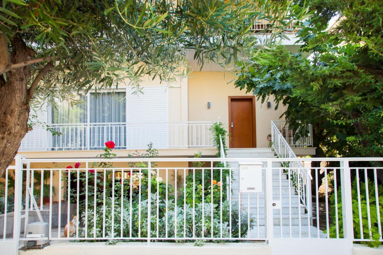 Sunny And Minimal Apt In Glyfada With 3 Bdrm Афіни Екстер'єр фото